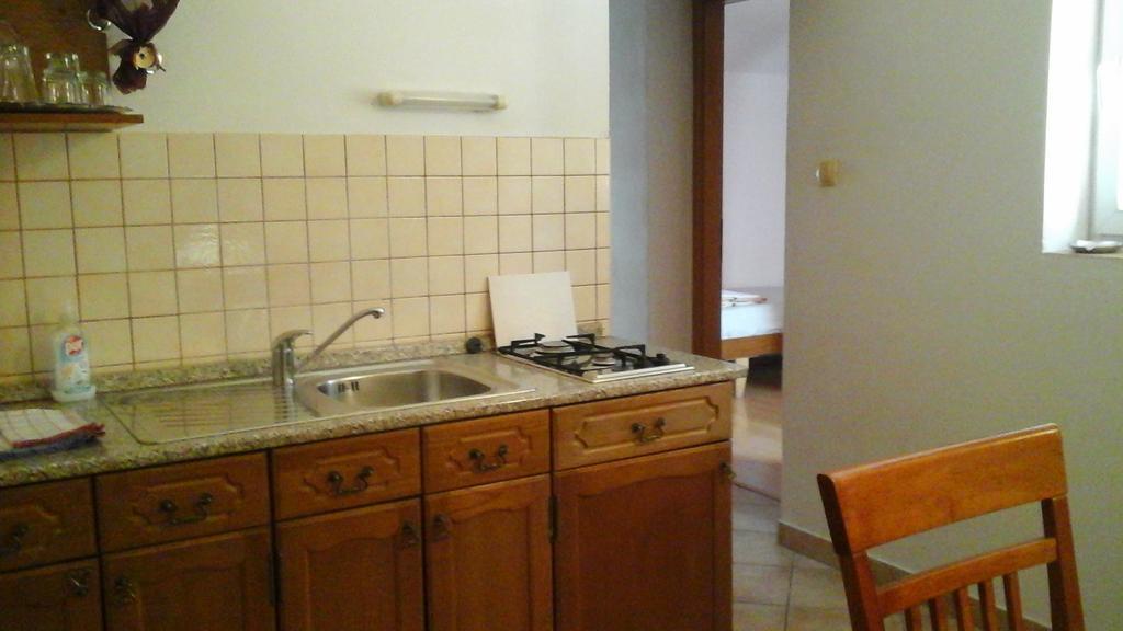 Apartments Jadranka Povile Novi Vinodolski Kamer foto