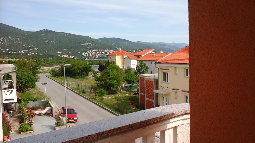 Apartments Jadranka Povile Novi Vinodolski Kamer foto