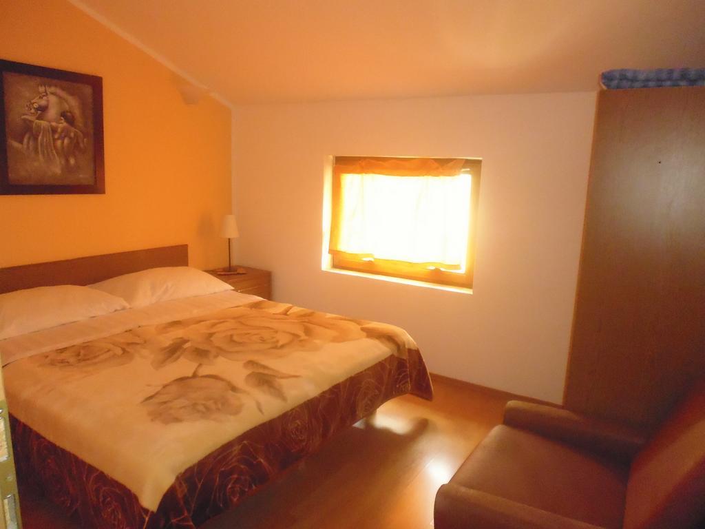Apartments Jadranka Povile Novi Vinodolski Kamer foto