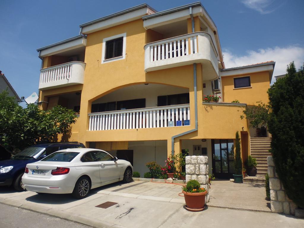 Apartments Jadranka Povile Novi Vinodolski Kamer foto