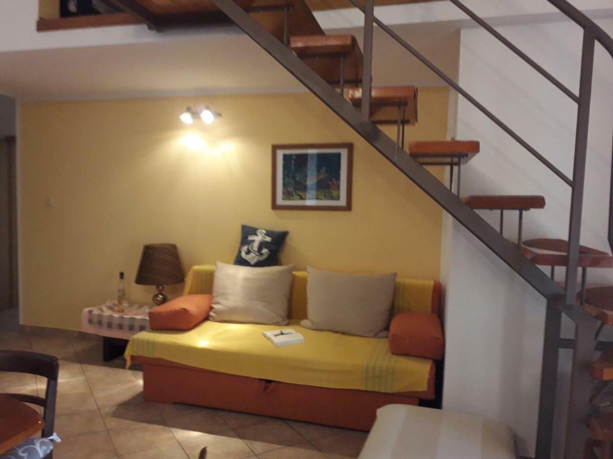 Apartments Jadranka Povile Novi Vinodolski Buitenkant foto