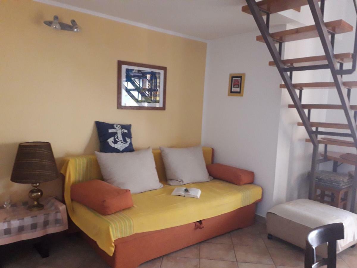 Apartments Jadranka Povile Novi Vinodolski Buitenkant foto